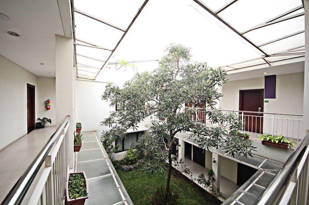 Hotel Anggrek Gandasari Bandung Exterior foto